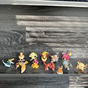Lot‎ Of 12 Vintage Tomy Pokémon Mini Figures